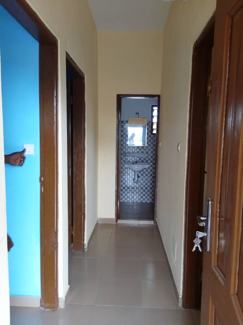 N° 4297 :
                            Chambre salon à louer , Adidogome, Lome, Togo : 40 000 XOF/mois